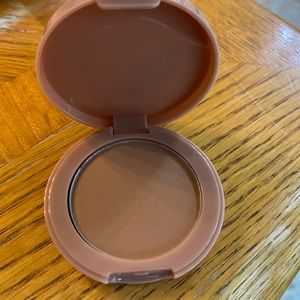 Hanalei beauty company matte bronzer